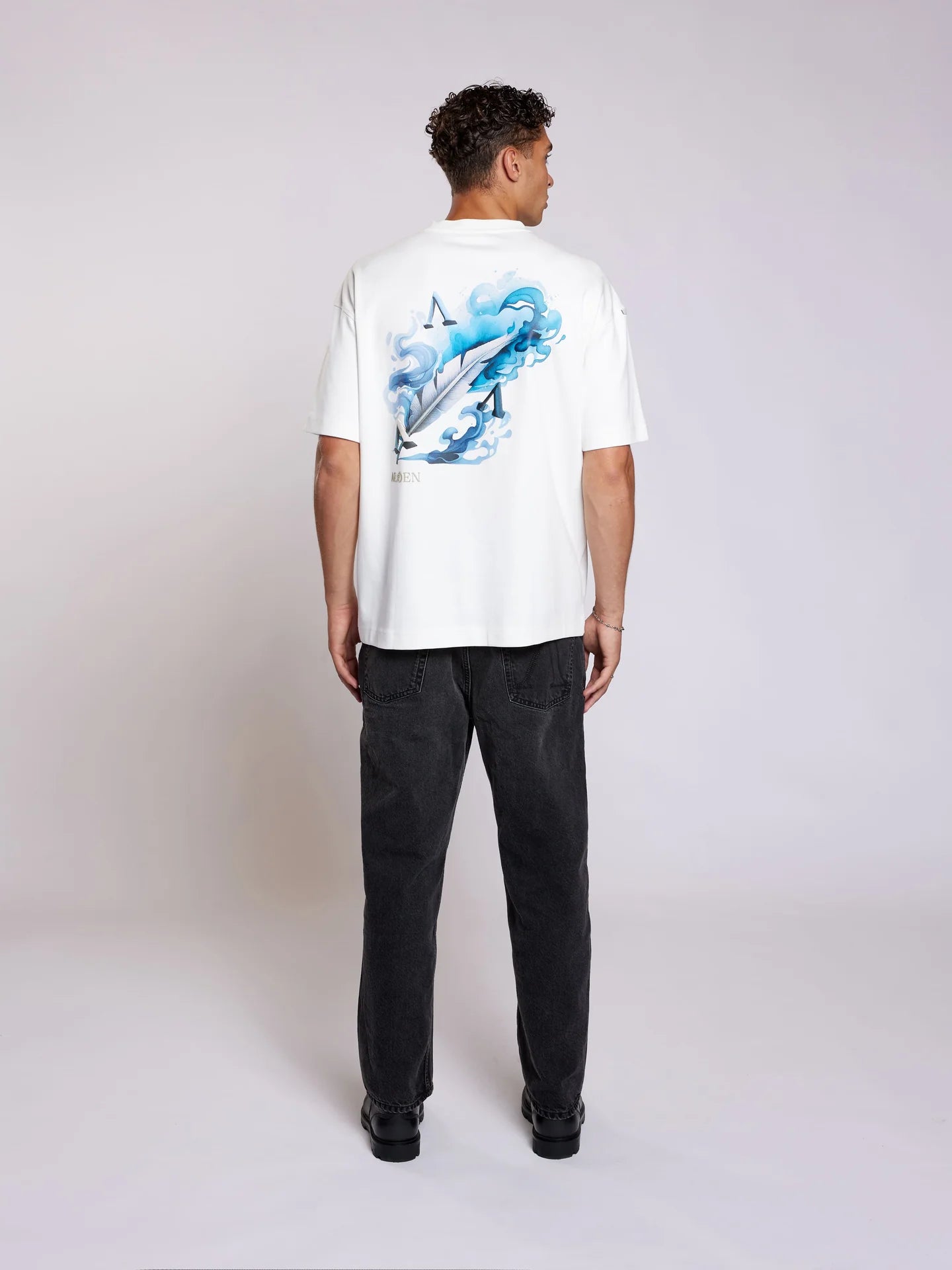 AEDEN FEATHER TEE