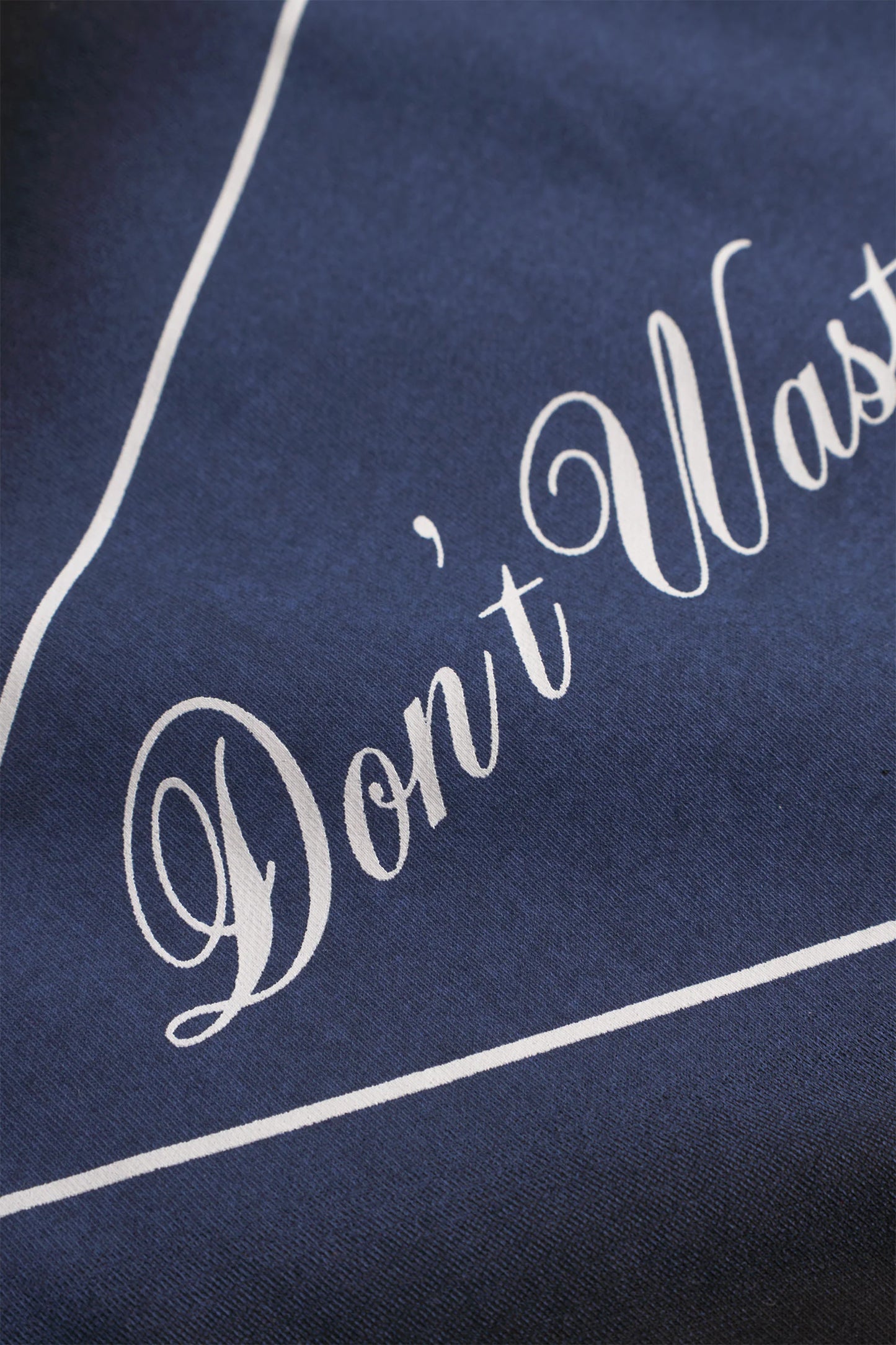DON'T WASTE CULTURE HEAVYWEIGHT TEE