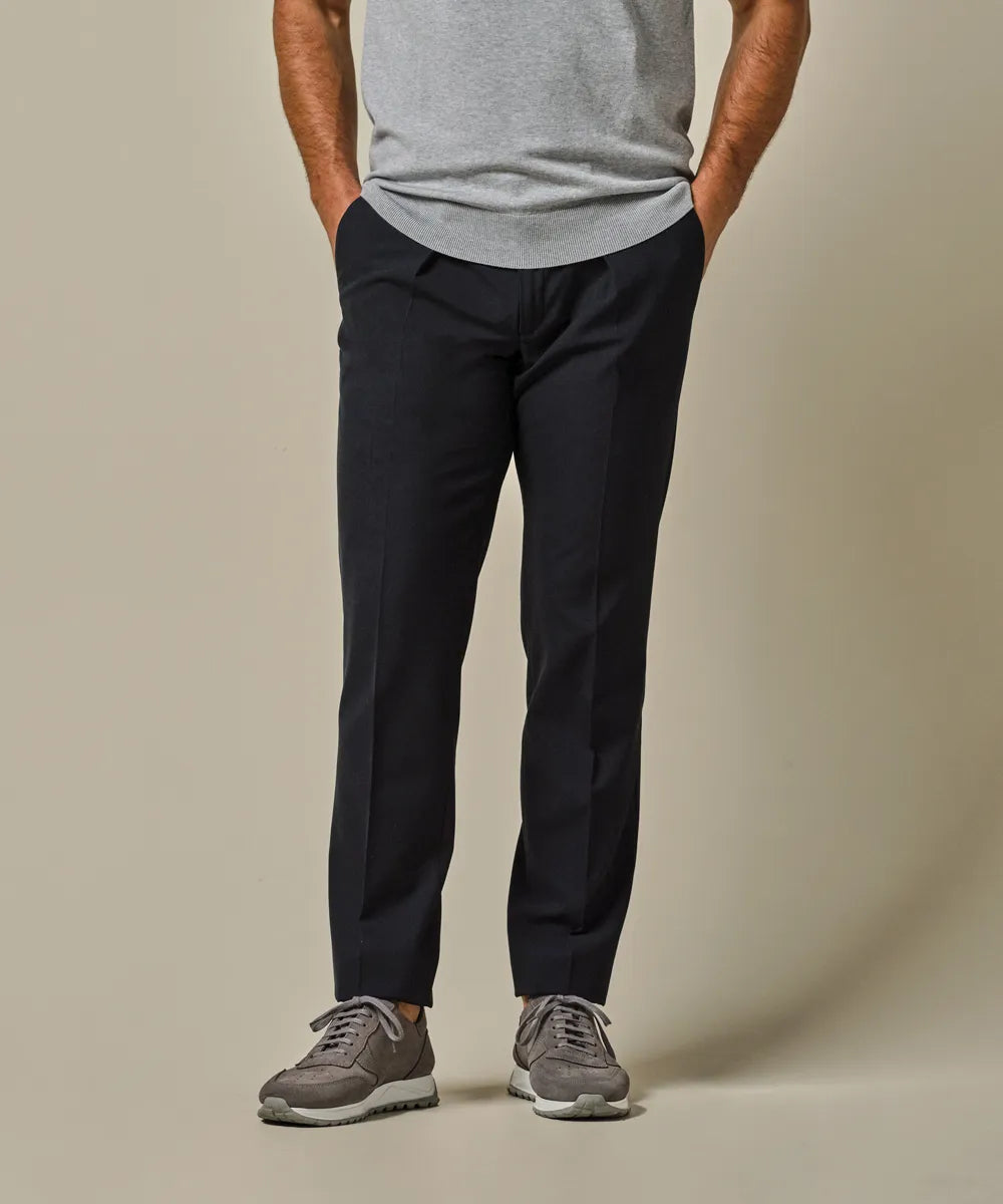PROFUOMO NAVY TECH STRETCH PANTS