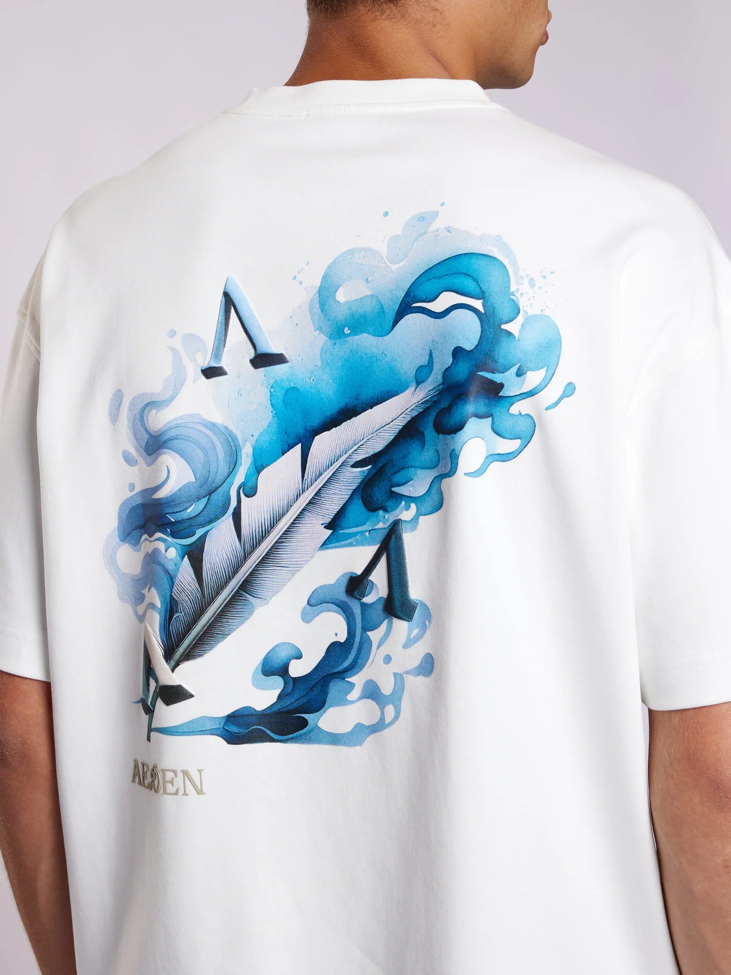 AEDEN FEATHER TEE