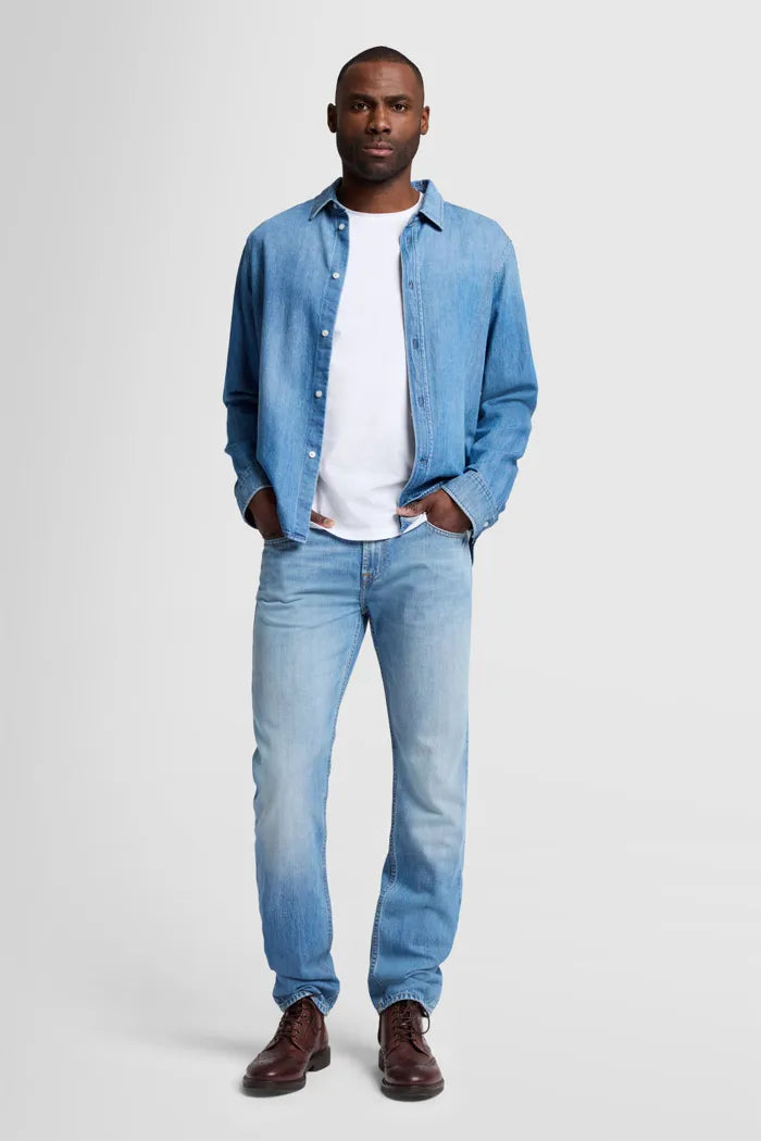 SEVEN FOR ALL MANKIND STRAIGHT FIT