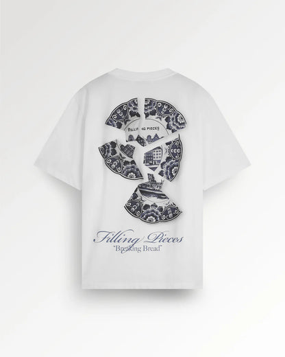 FILLING PIECES TEE
